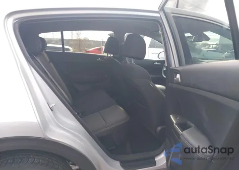 2020 Kia Sportage Lx z USA, uszkodzony, nr VIN KNDPMCAC3L7750808